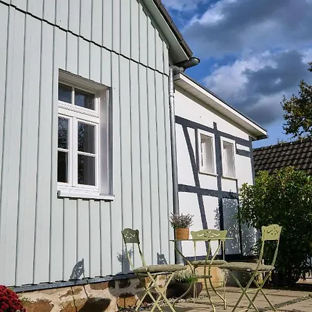 Im Fachwerkhof 'haus In Bewegung' * Seelscheid